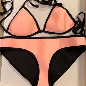 TRIANGL REVERSIBLE BATHING SUIT
